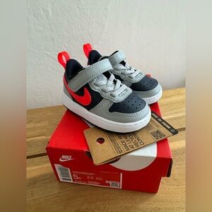 Nike Court Borough Low Recraft in grey/red. NWT. Toddler size 5.